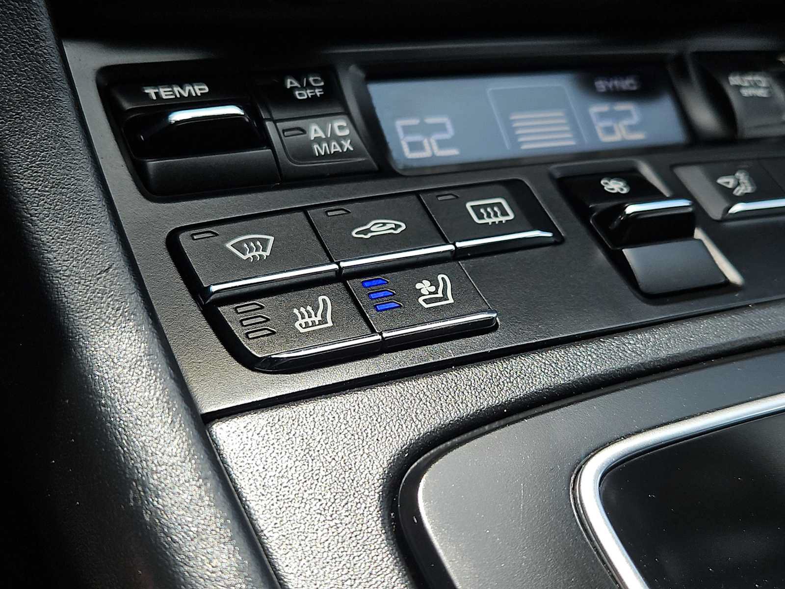Used 2015 Porsche 911 Carrera S RWD image 40