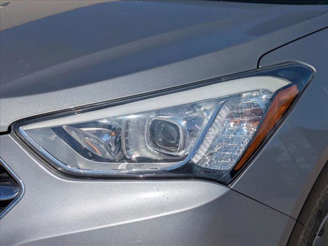 Used 2015 Hyundai Santa Fe Limited w/ Option Group 04 image 9