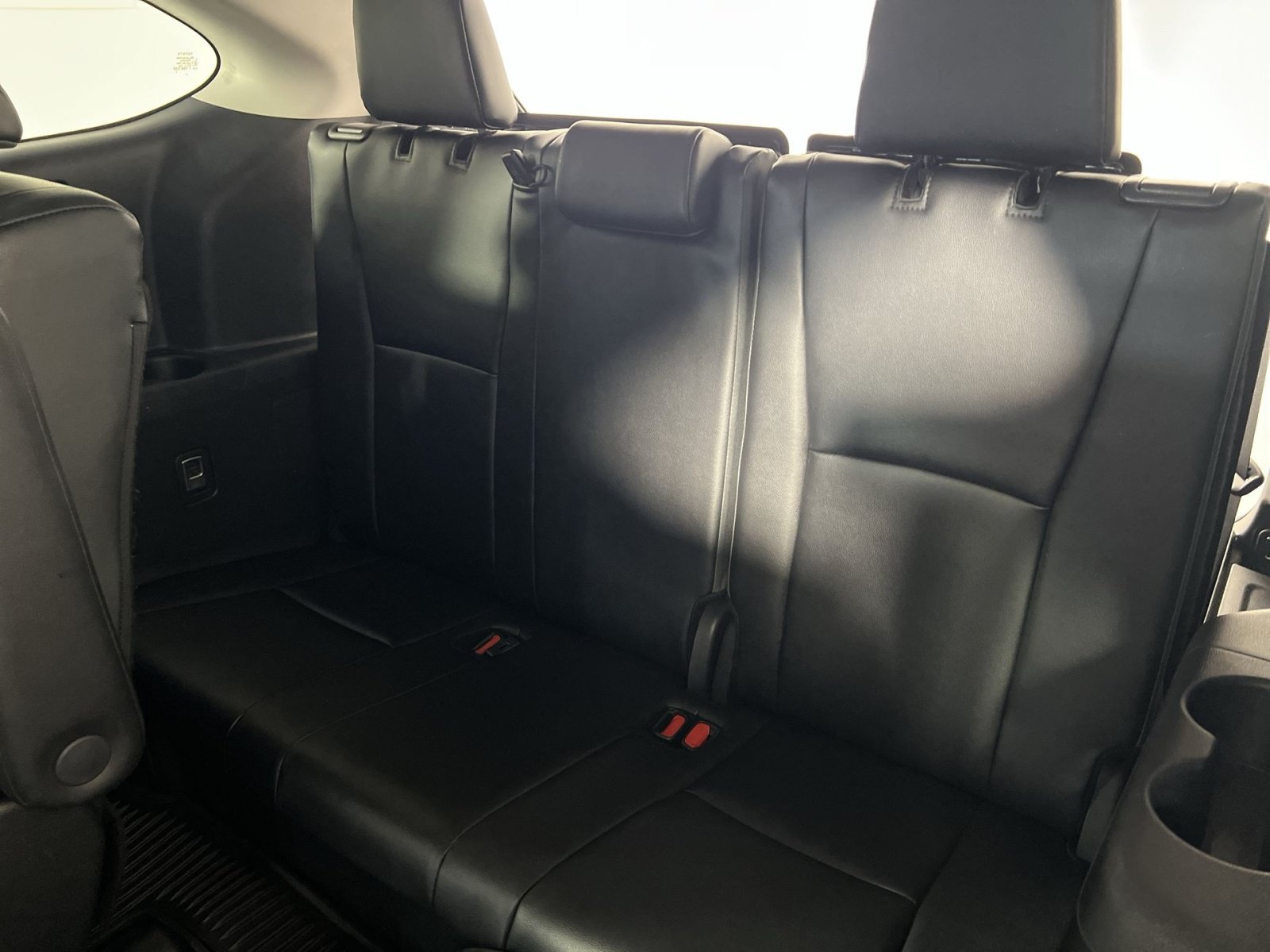 Used 2025 Toyota Highlander XLE AWD/4WD image 26
