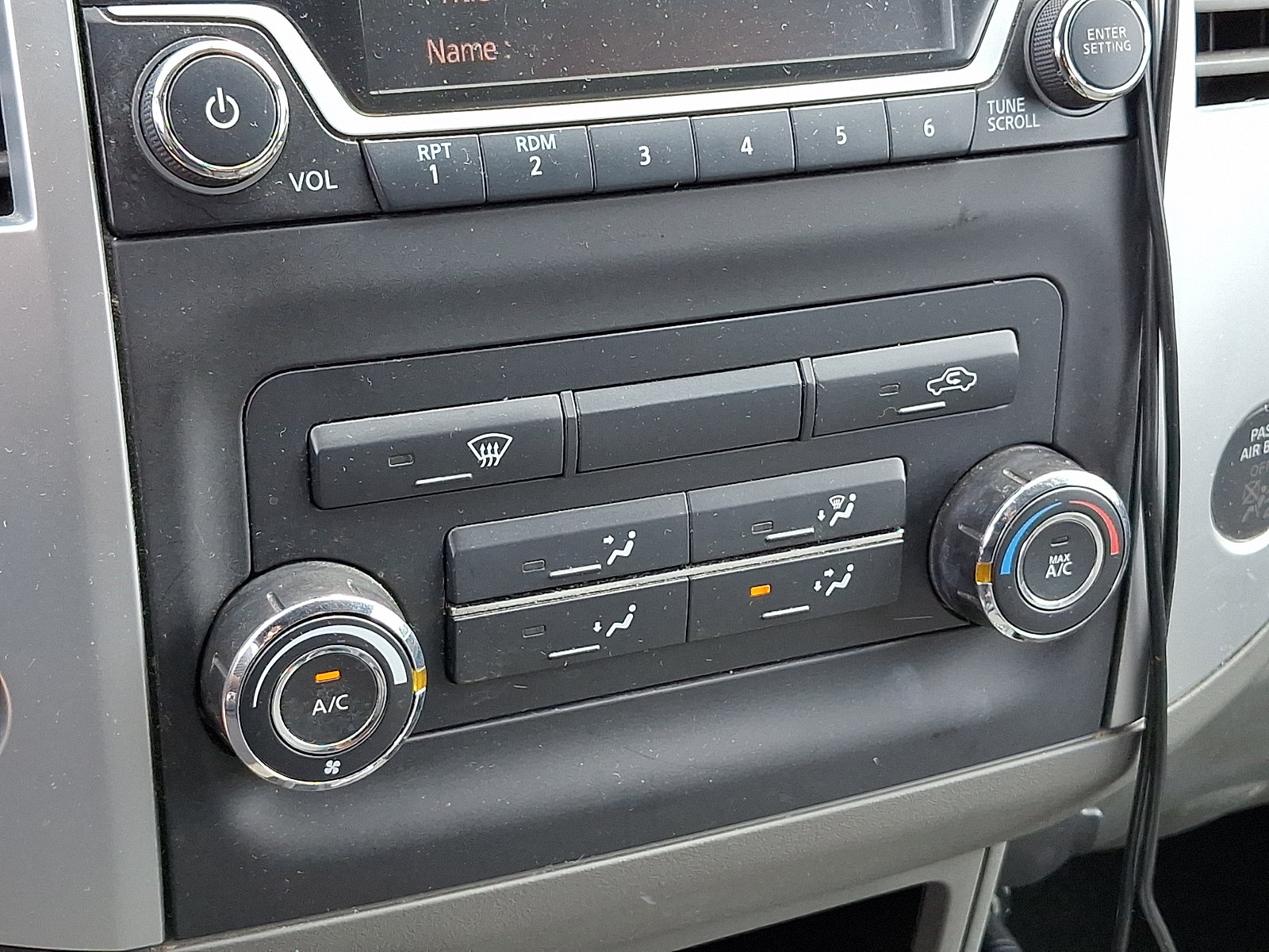 Used 2016 Nissan Frontier SV AWD/4WD image 15