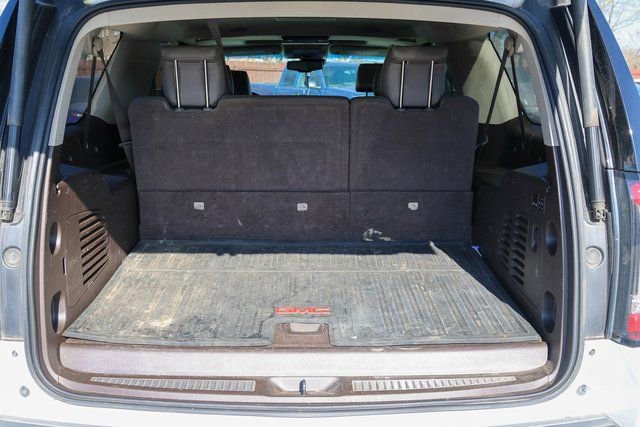 Used 2017 GMC Yukon XL Denali w/ Open Road Package image 9