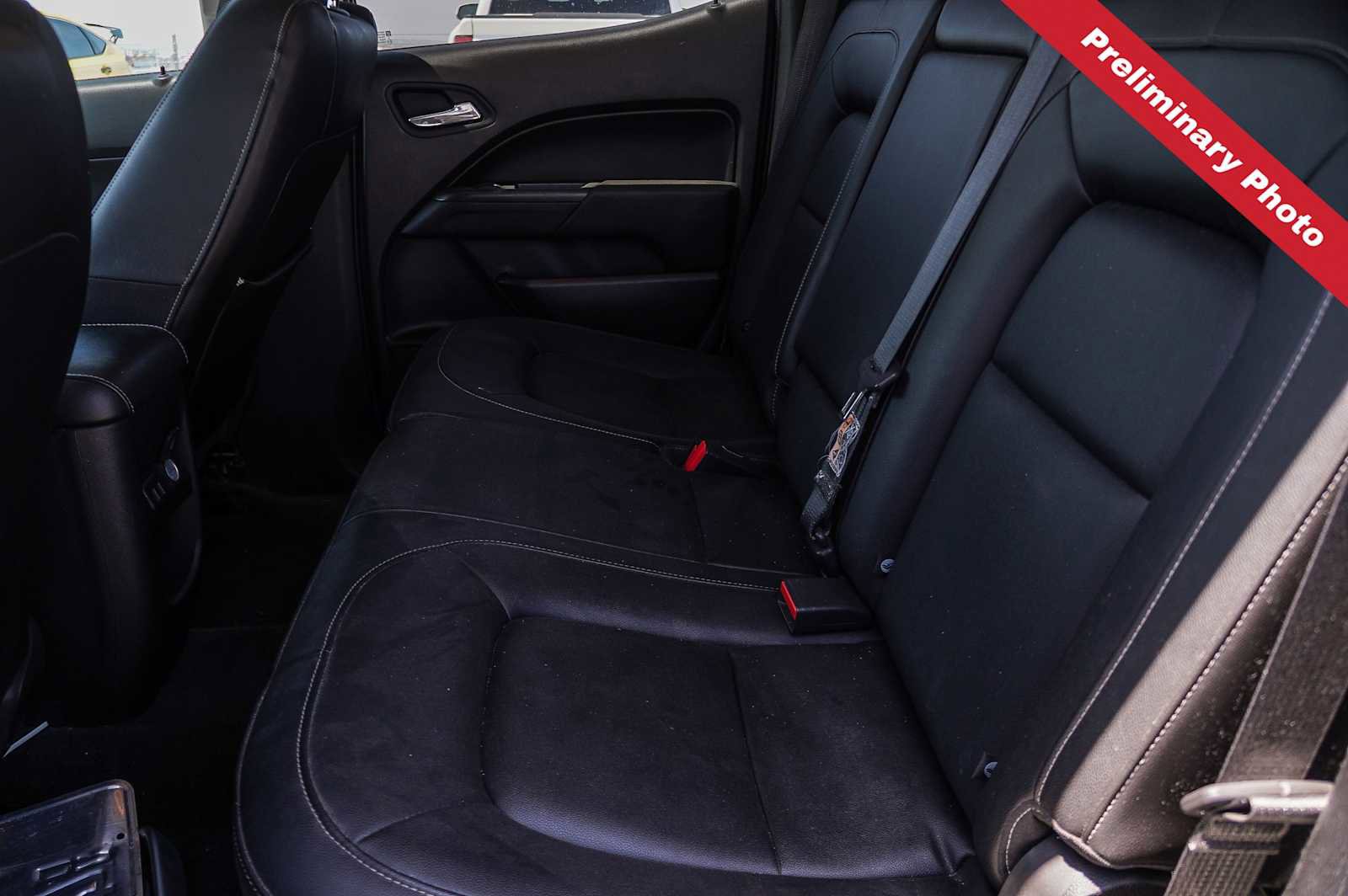 Used 2017 Chevrolet Colorado LT w/ Luxury Package, Chrome RWD image 13