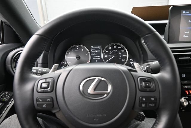 Used 2025 Lexus IS 350 F Sport w/ Accessory Package RWD image 9
