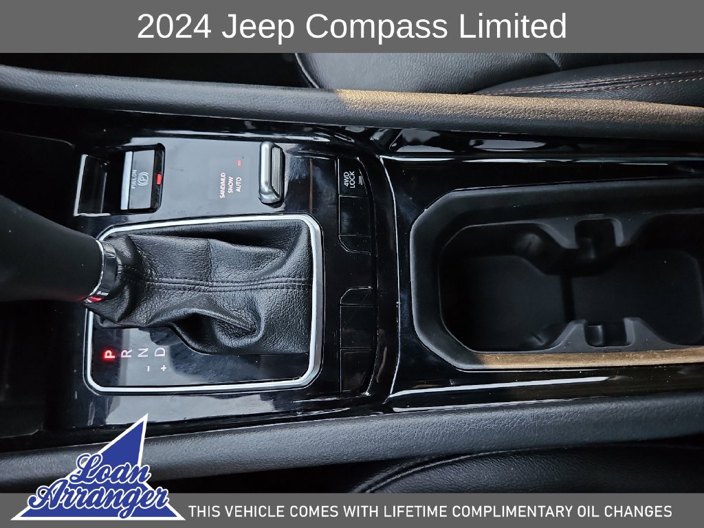 Used 2024 Jeep Compass Limited AWD/4WD image 28
