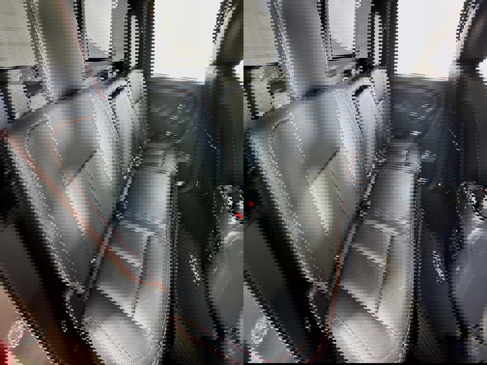 Used 2024 Nissan Titan PRO-4X w/ Pro-4x Convenience Package image 24