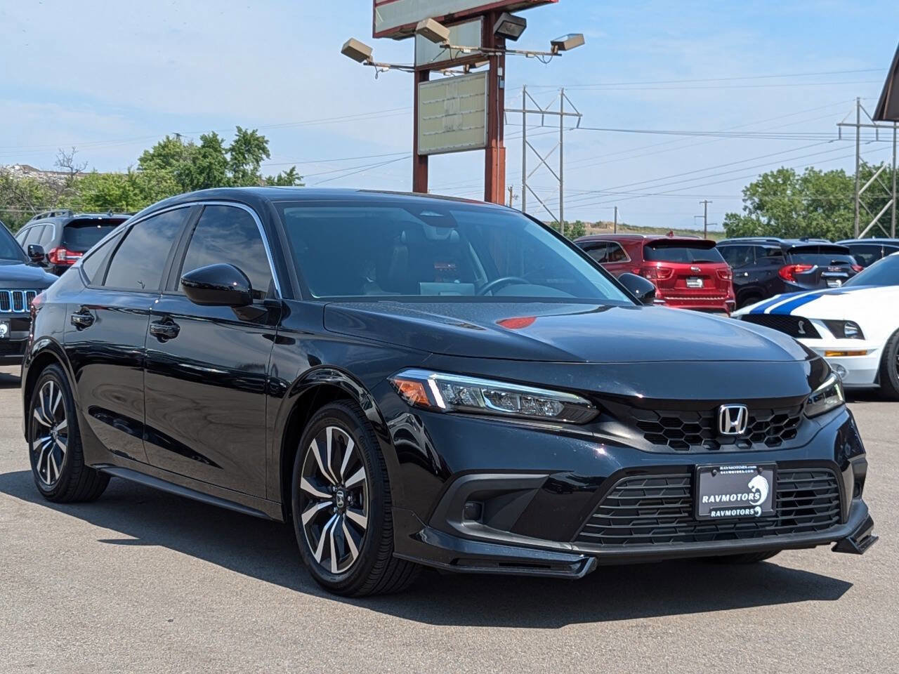 Used 2024 Honda Civic EX-L image 5