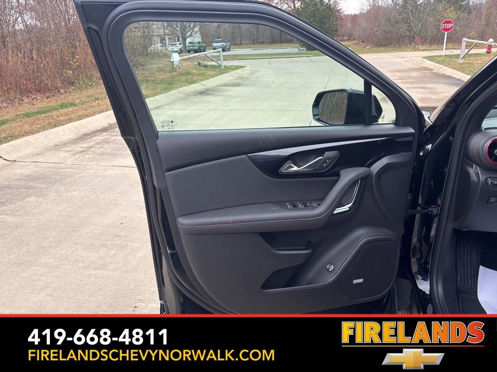 New 2026 Chevrolet Blazer RS image 13