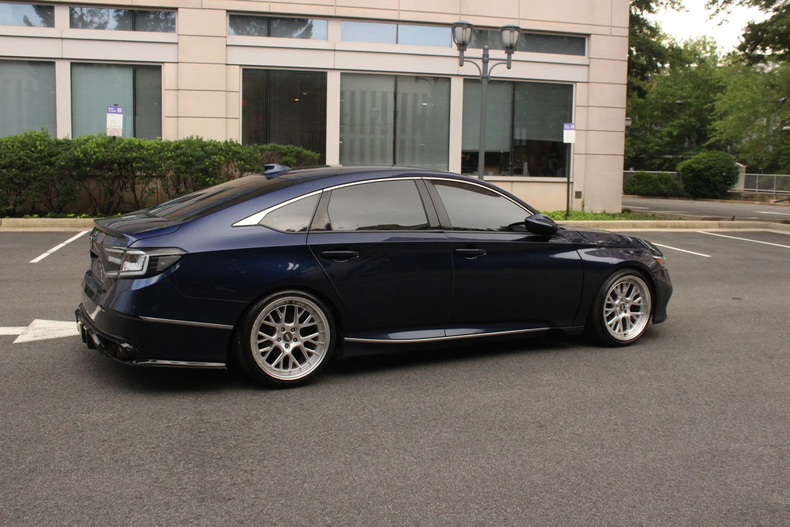 Used 2019 Honda Accord EX image 7