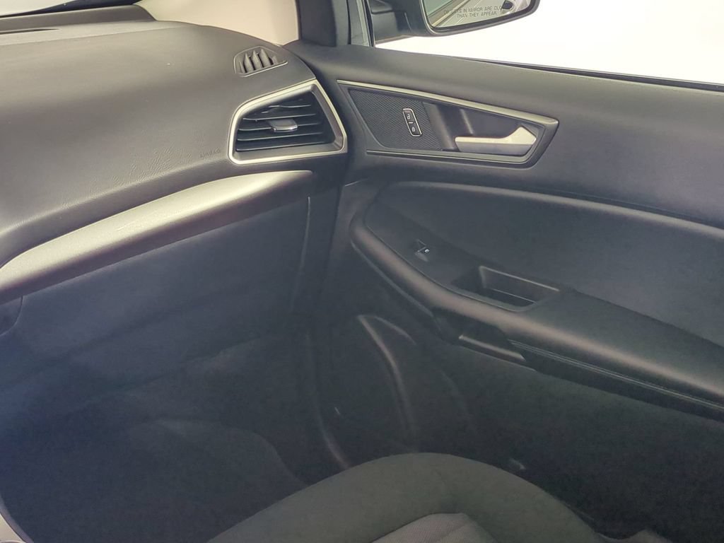 Used 2024 Ford Edge SE AWD/4WD image 19