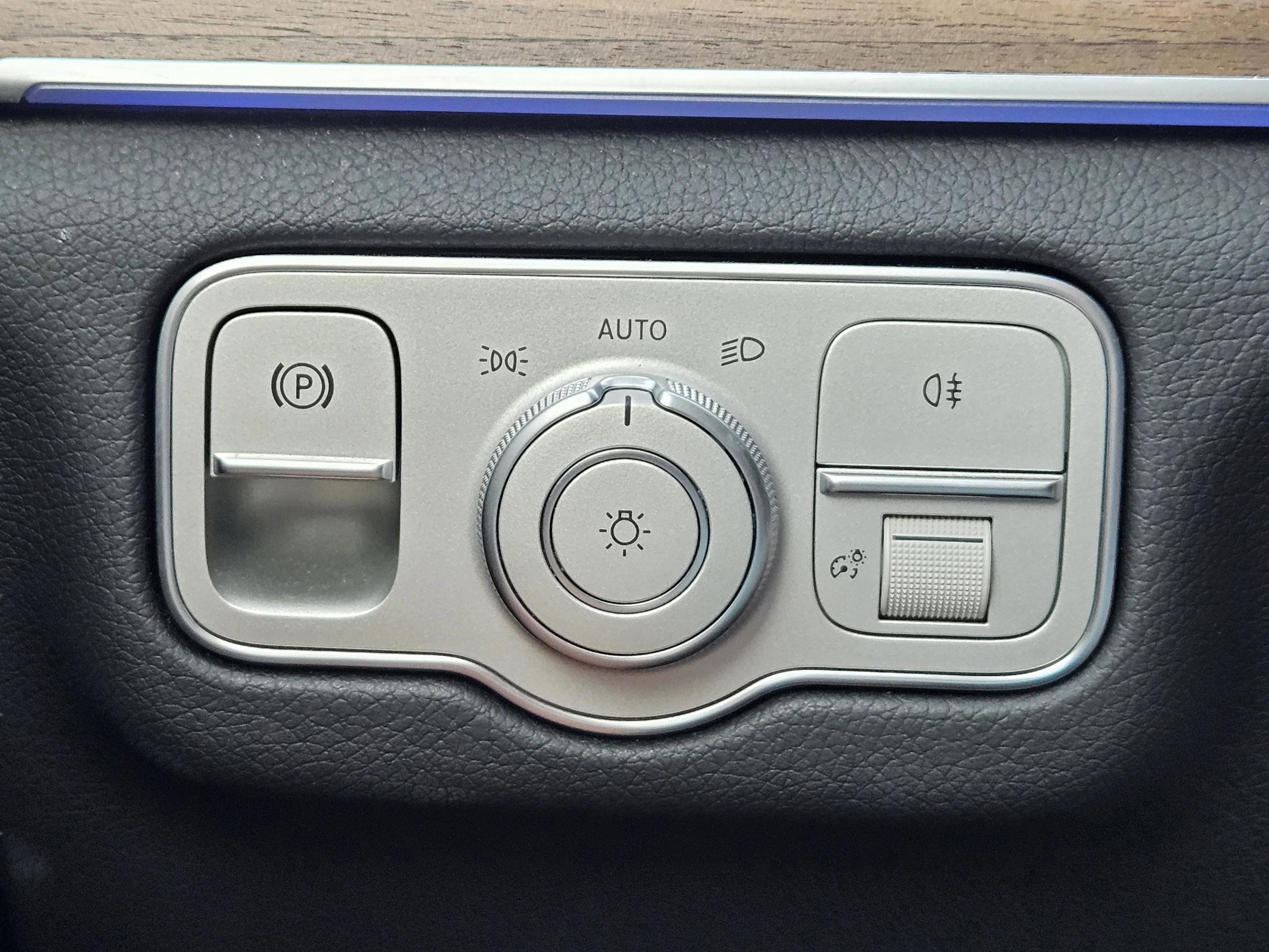 Certified 2025 Mercedes-Benz GLE 450 GLE 450 image 23