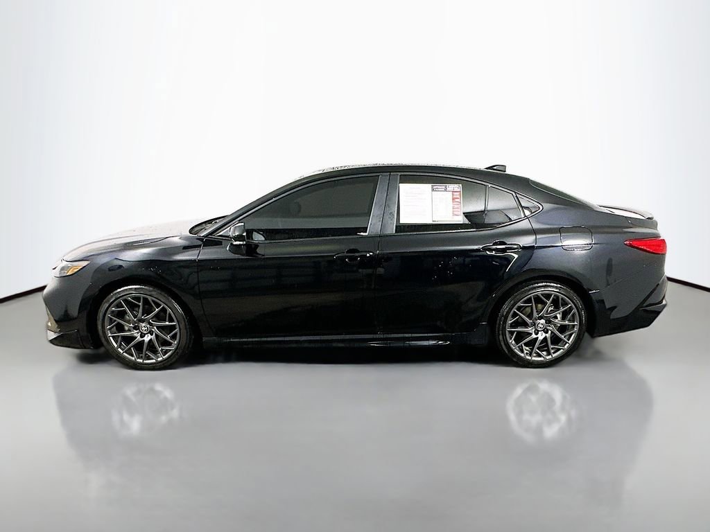 Used 2025 Toyota Camry XSE image 5