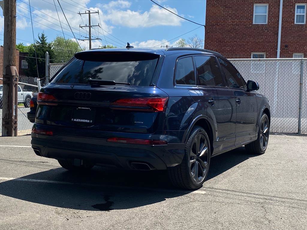 Used 2025 Audi Q7 3.0T Premium Plus AWD/4WD image 3