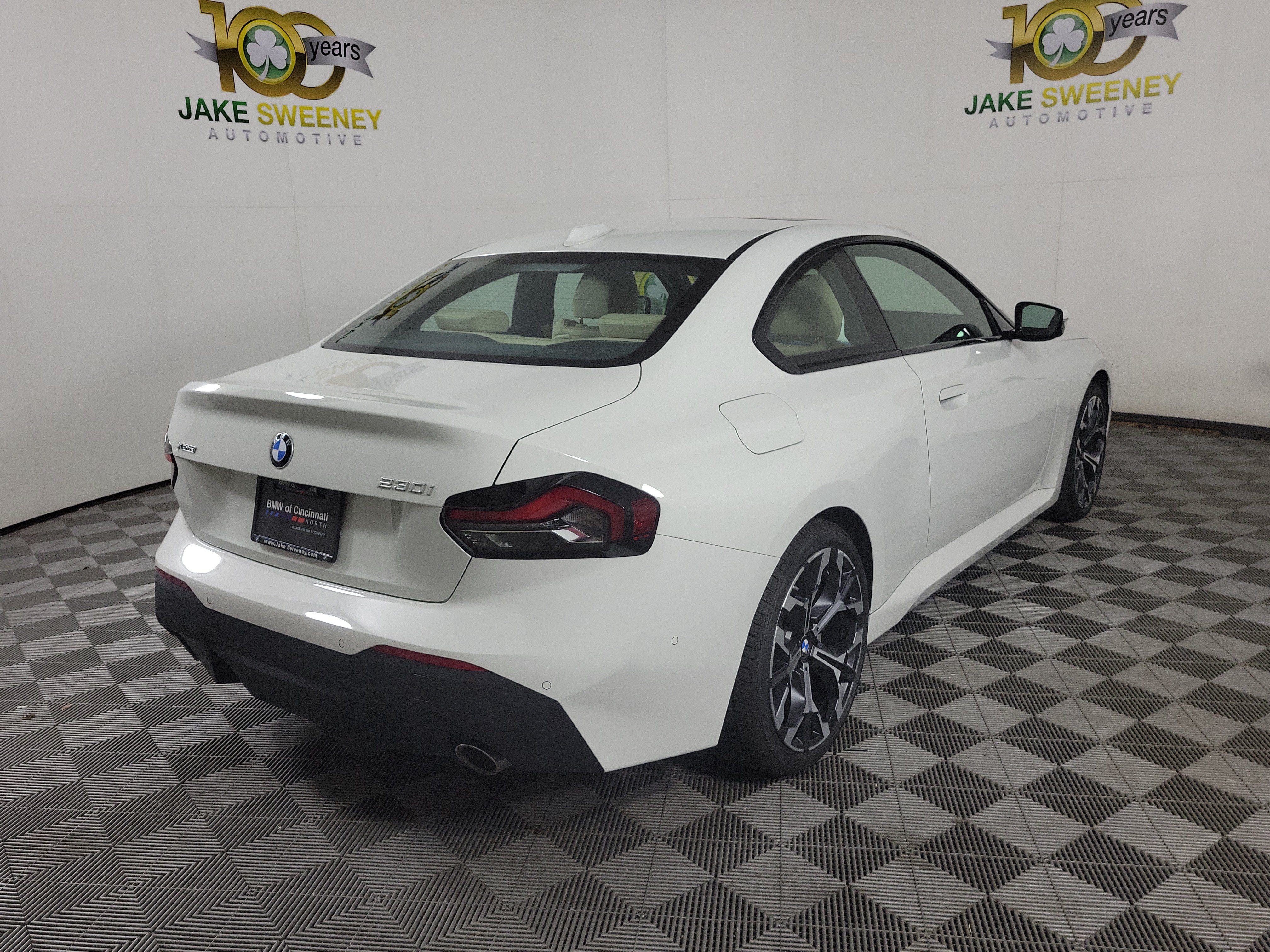 Certified 2025 BMW 230i xDrive Coupe w/ Premium Package AWD/4WD image 7