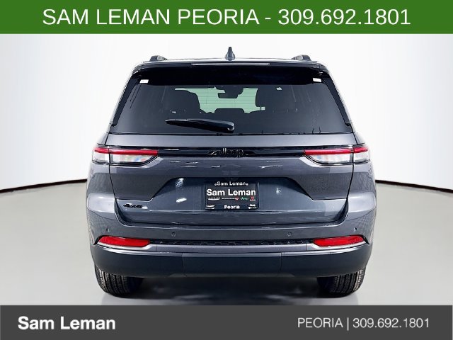 New 2026 Jeep Grand Cherokee Altitude AWD/4WD image 6