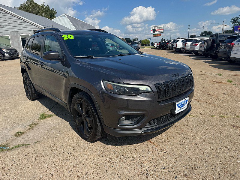 Used 2020 Jeep Cherokee Latitude Plus AWD/4WD image 1