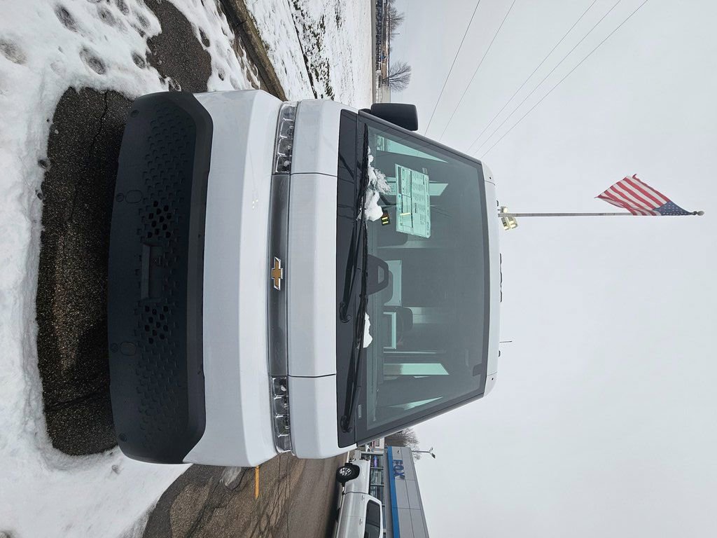 New 2025 Chevrolet Brightdrop 400 image 2