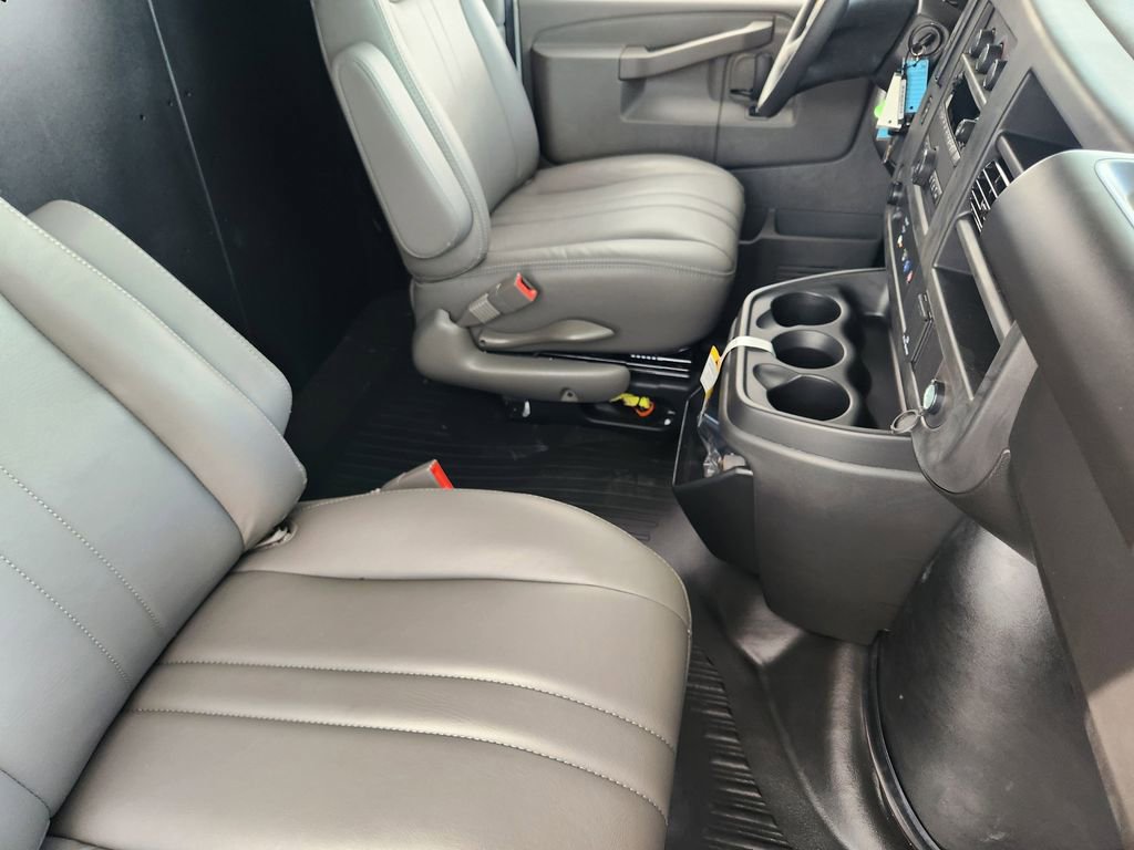 New 2025 Chevrolet Express 2500 w/ Driver Convenience Package image 11