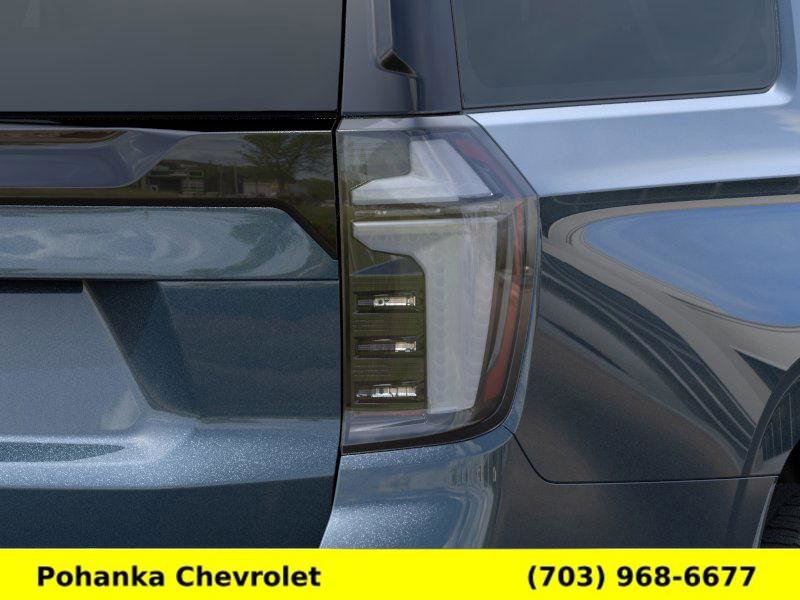New 2026 Chevrolet Suburban LT image 11
