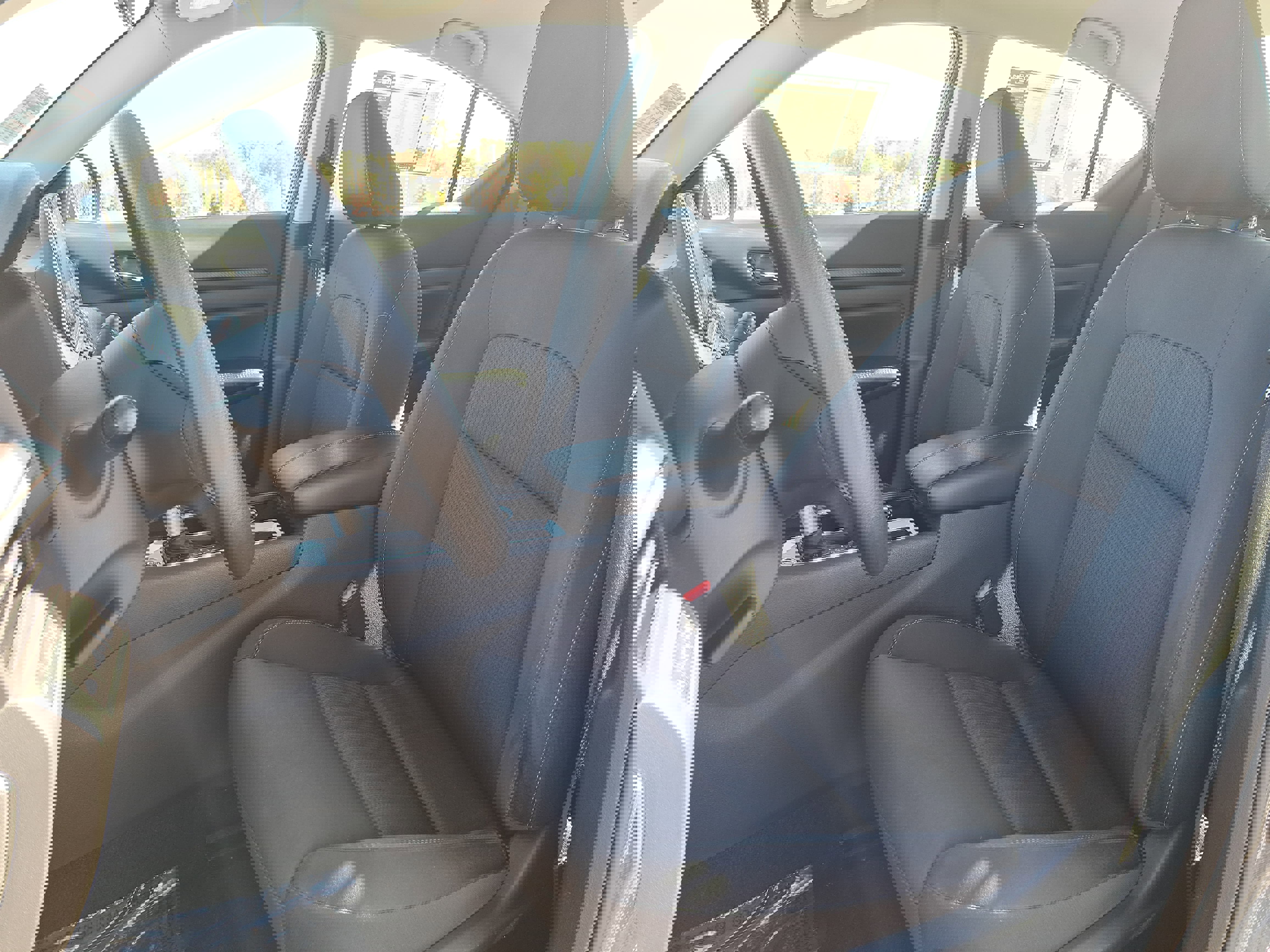 Used 2024 Nissan Altima 2.5 SV image 14