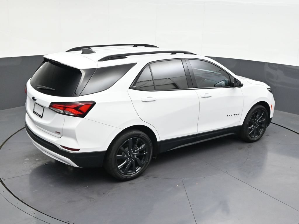 Used 2023 Chevrolet Equinox RS w/ RS Leather Package FWD image 19