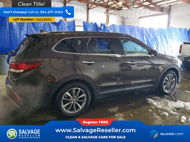 Used 2017 Hyundai Santa Fe SE AWD/4WD image 4
