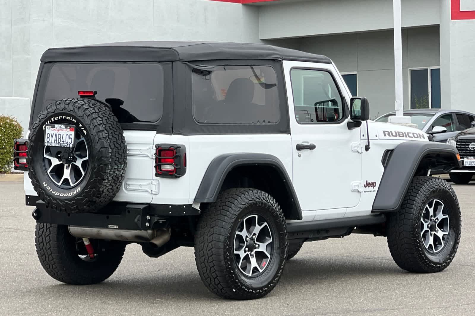 Used 2021 Jeep Wrangler Rubicon AWD/4WD image 2
