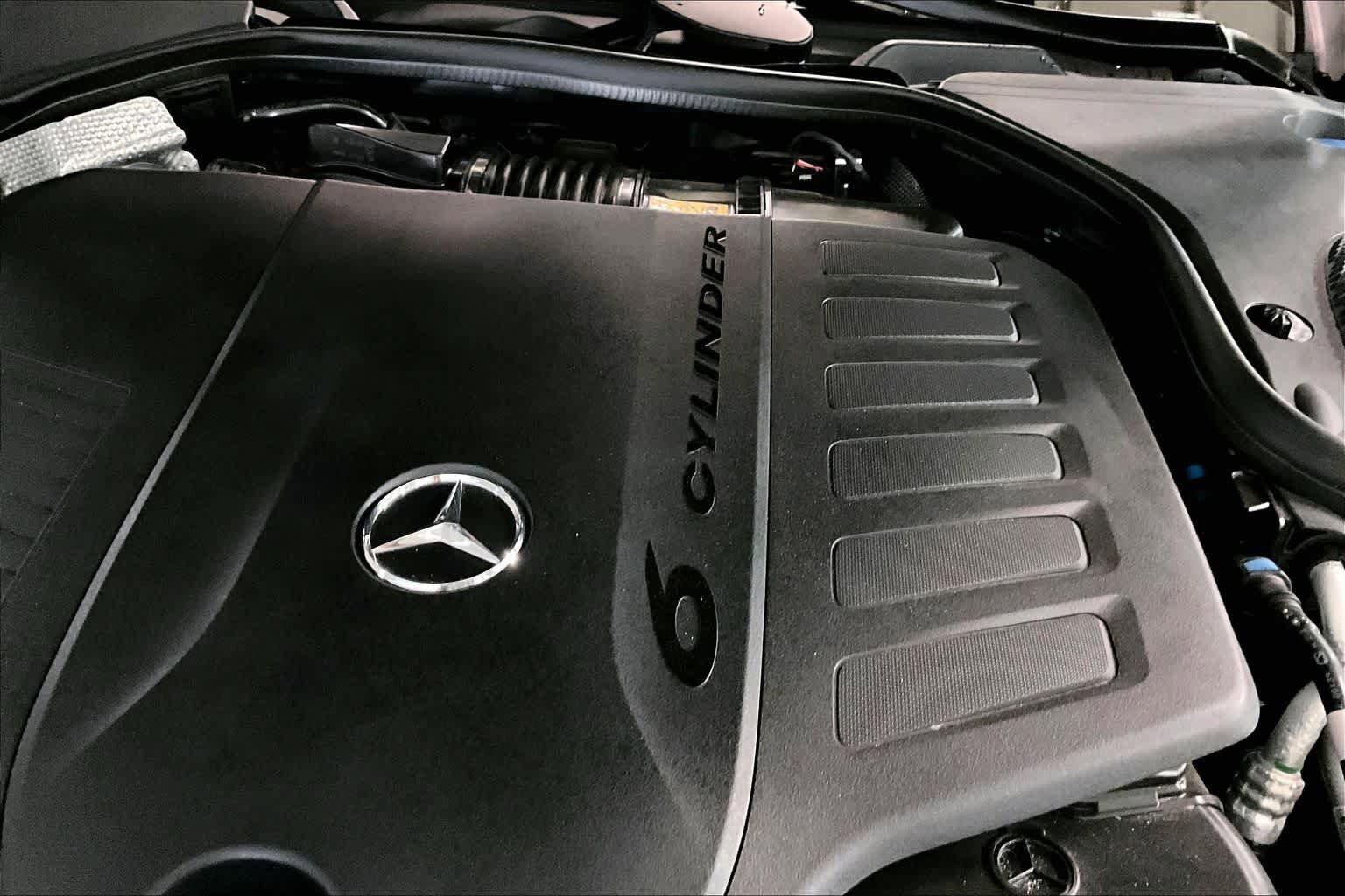 Used 2023 Mercedes-Benz E 450 4MATIC Cabriolet image 29