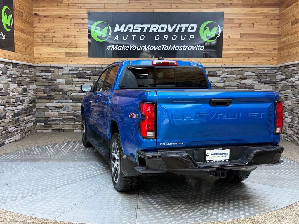 Used 2024 Chevrolet Colorado Z71 w/ Z71 Convenience Package 2 AWD/4WD image 22