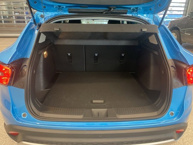 New 2025 Chevrolet Trax LT w/ Driver Confidence Package image 7