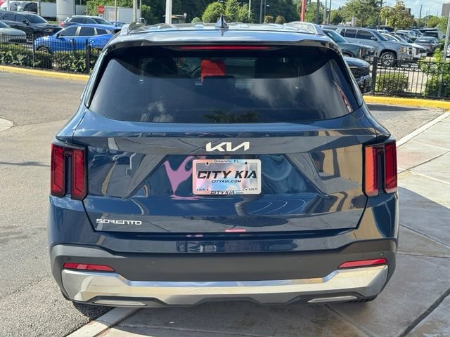 Used 2026 Kia Sorento S FWD image 31