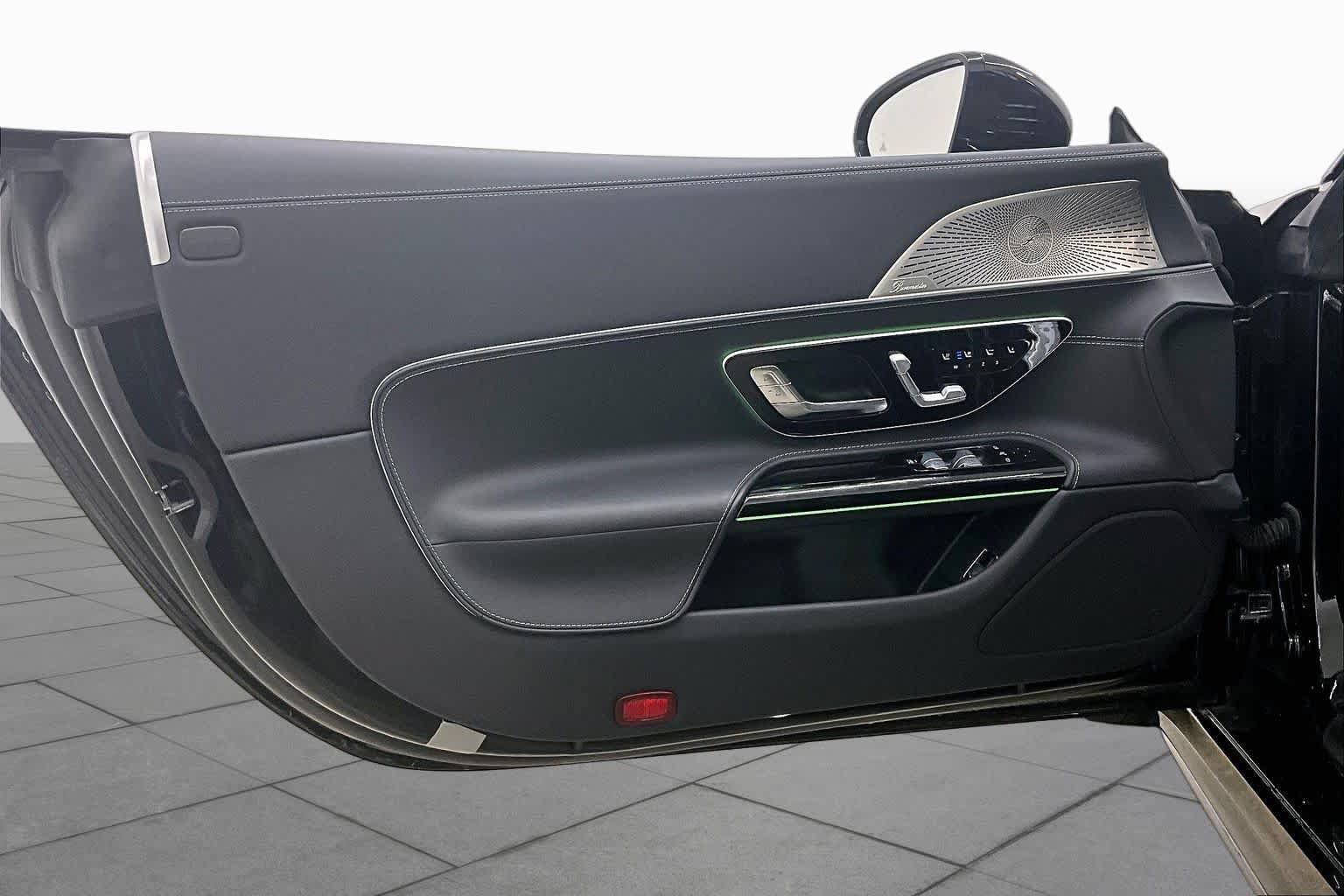 Used 2025 Mercedes-Benz SL 43 AMG image 22
