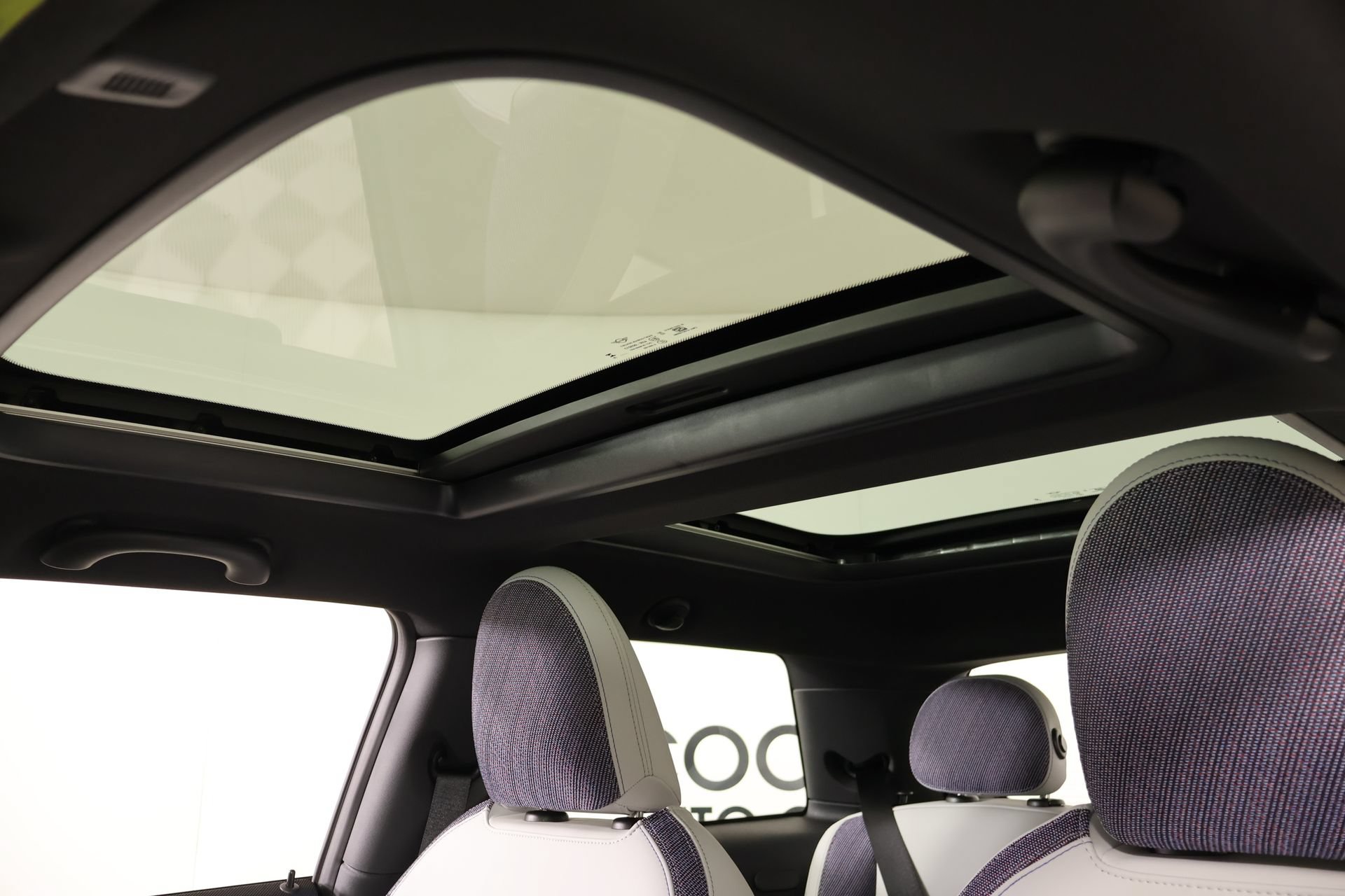 New 2026 MINI Cooper S FWD image 13