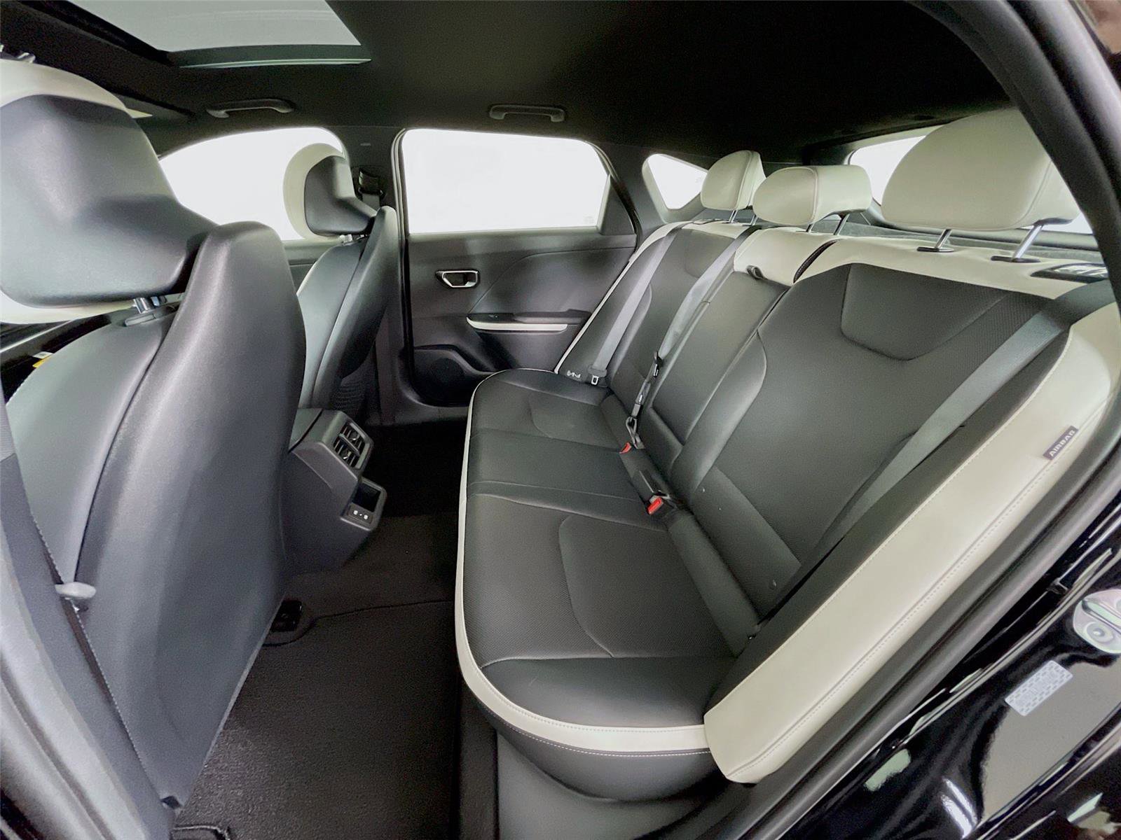 New 2026 Kia K4 GT-Line Turbo image 17