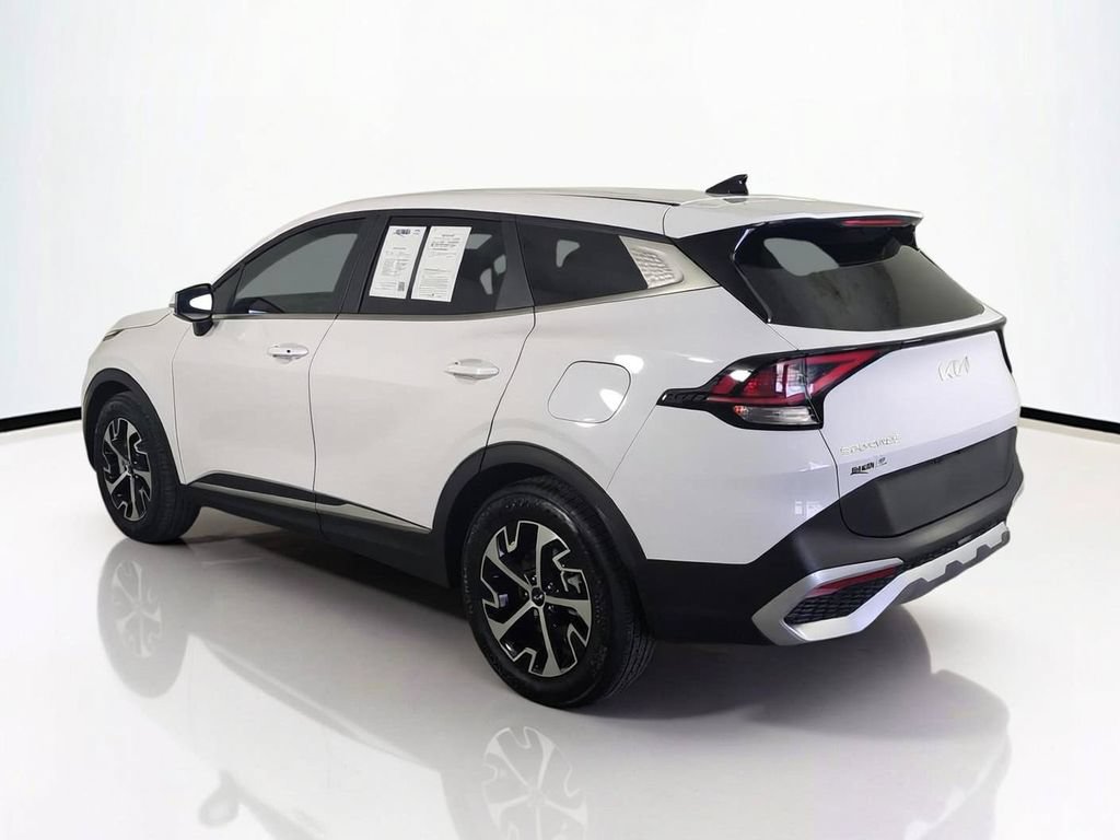 Used 2025 Kia Sportage EX FWD image 7