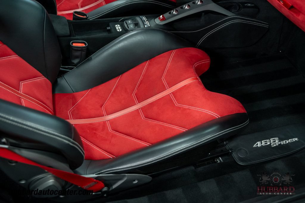 Used 2019 Ferrari 488 Spider RWD image 29