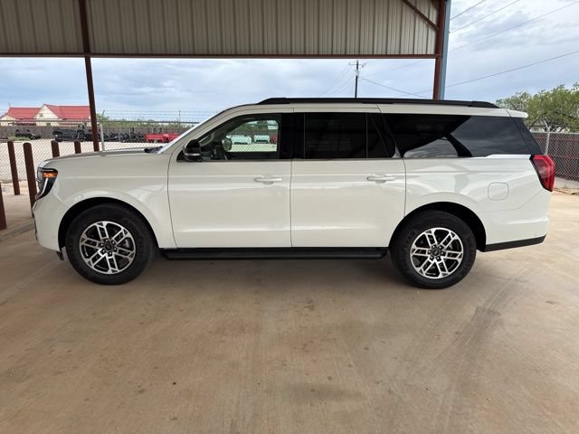 New 2025 Ford Expedition Max Active RWD image 4