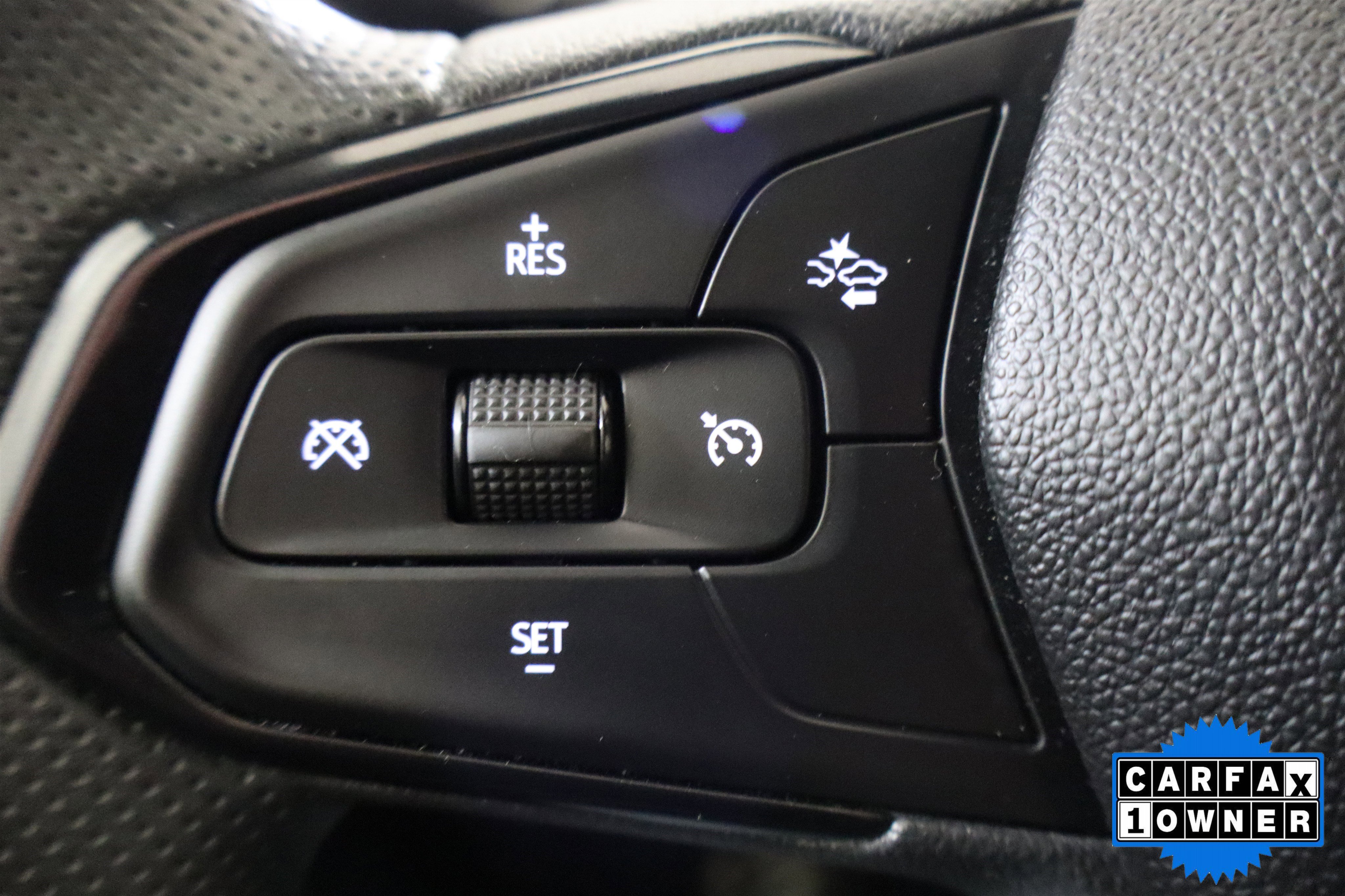 Used 2025 Chevrolet Trax LT image 28