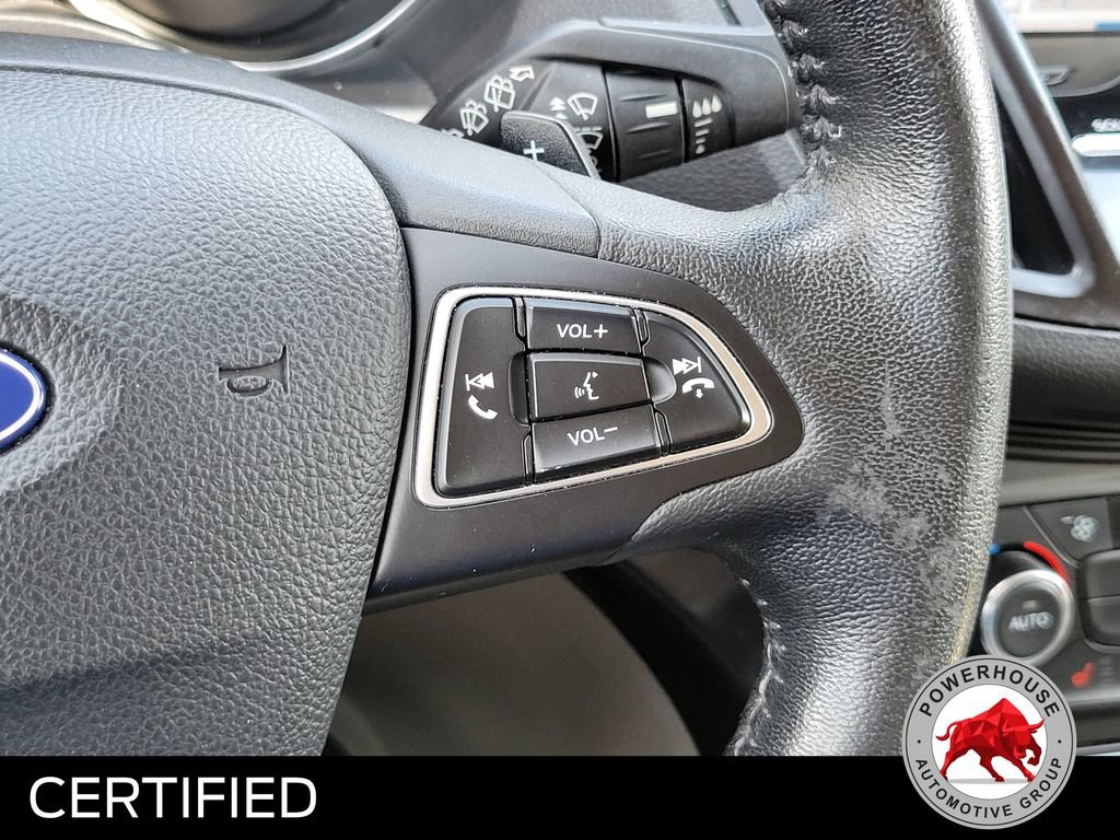 Used 2017 Ford Escape Titanium FWD image 31