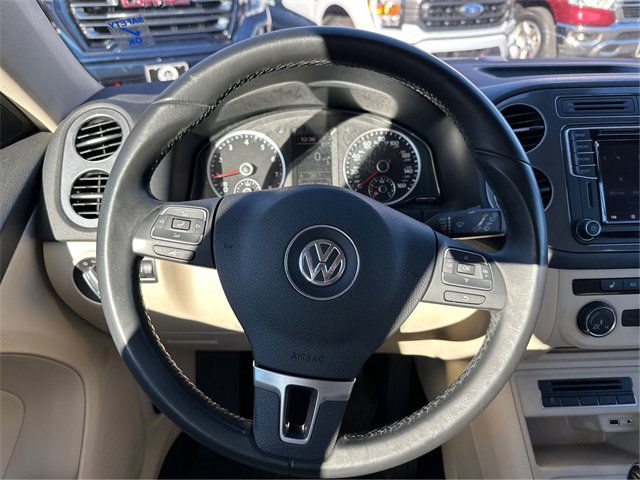 Used 2017 Volkswagen Tiguan S image 21
