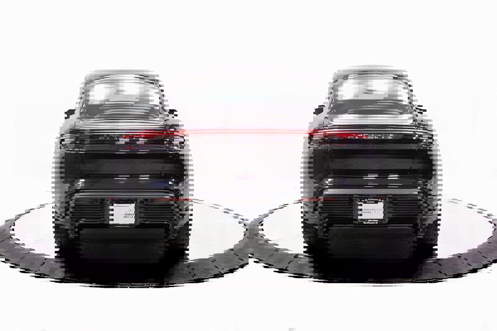 Certified 2020 Porsche Taycan Turbo S image 6