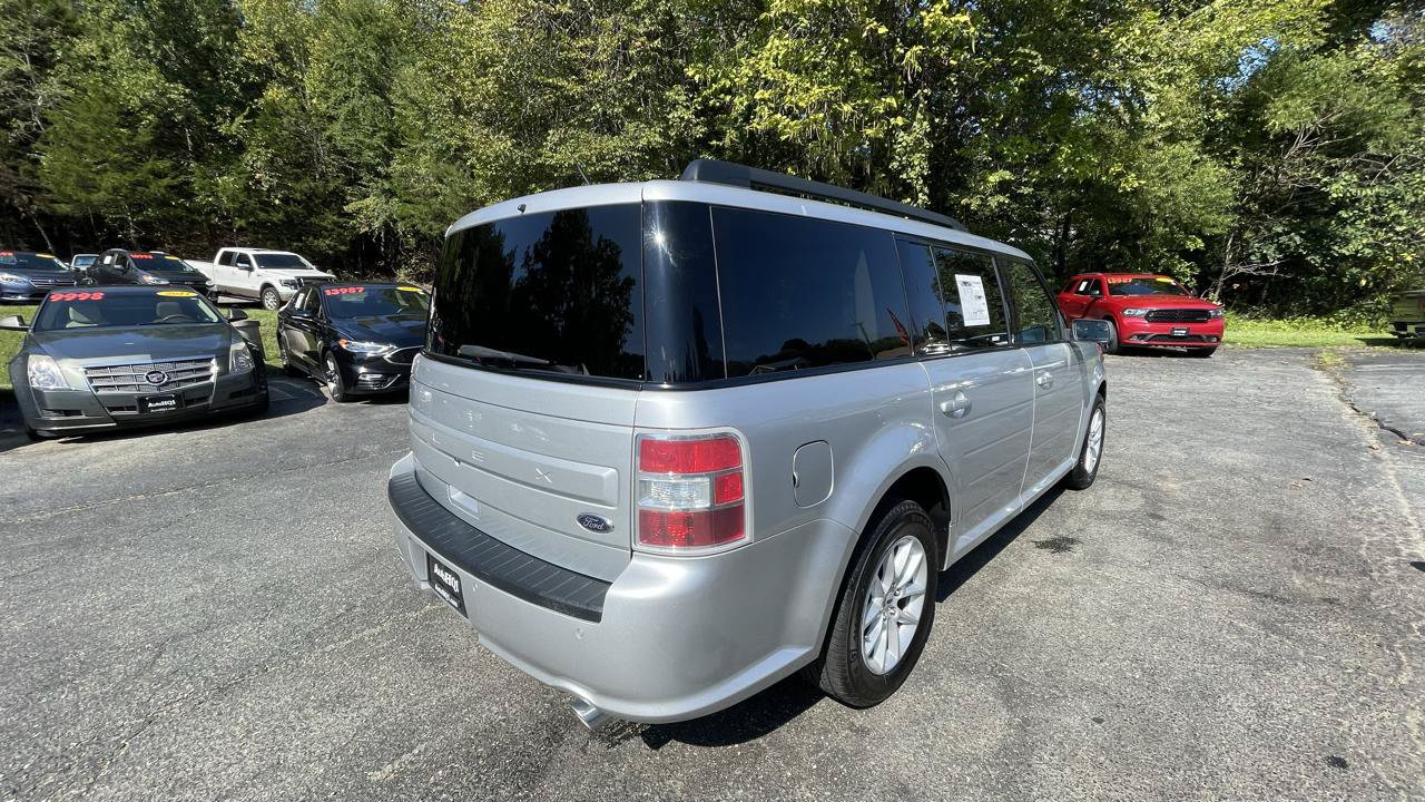 Used 2019 Ford Flex SE FWD image 8