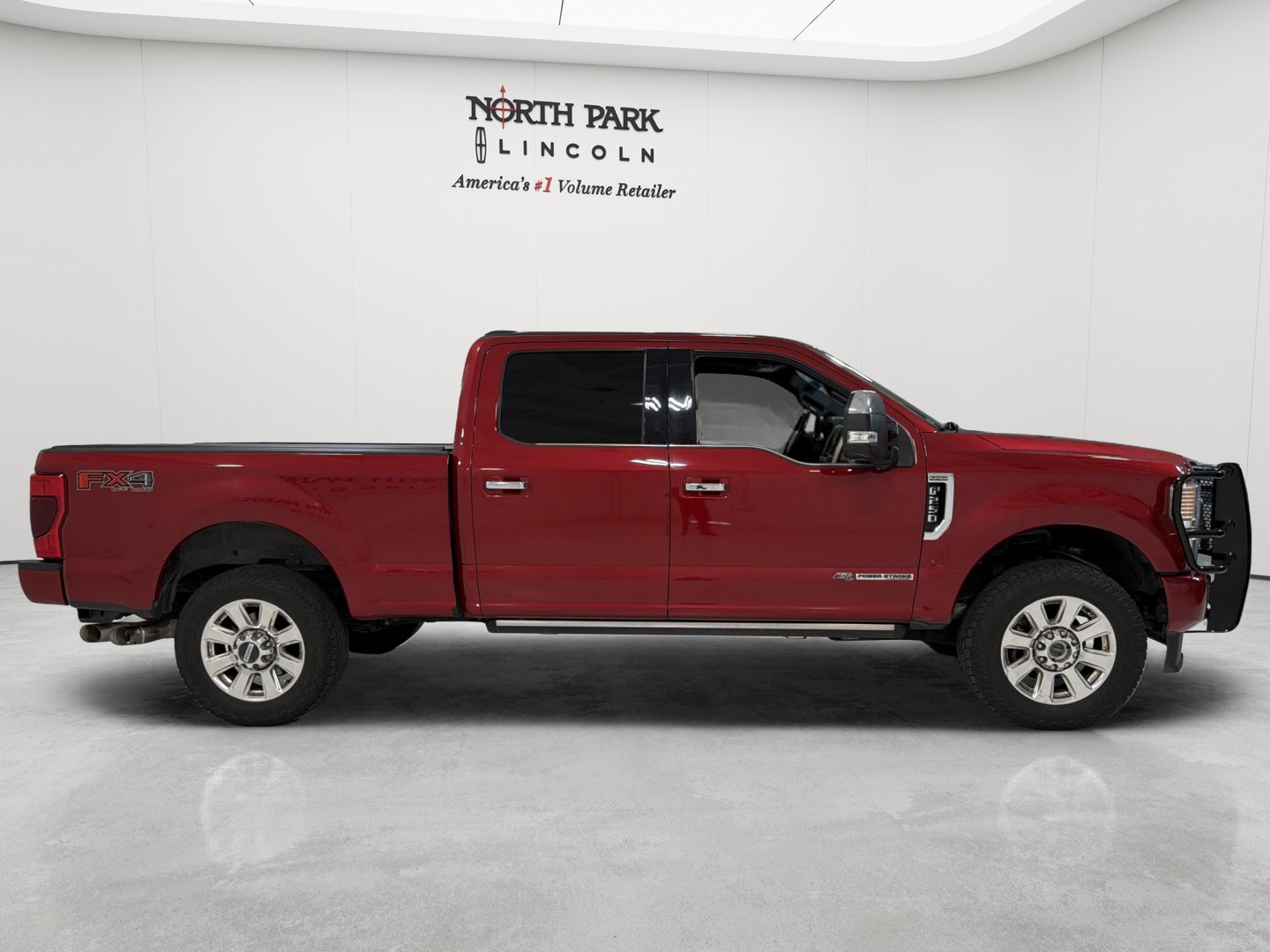 Used 2020 Ford F250 Platinum w/ FX4 Off-Road Package AWD/4WD image 6