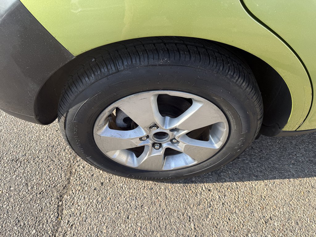 Used 2018 Kia Soul FWD image 8
