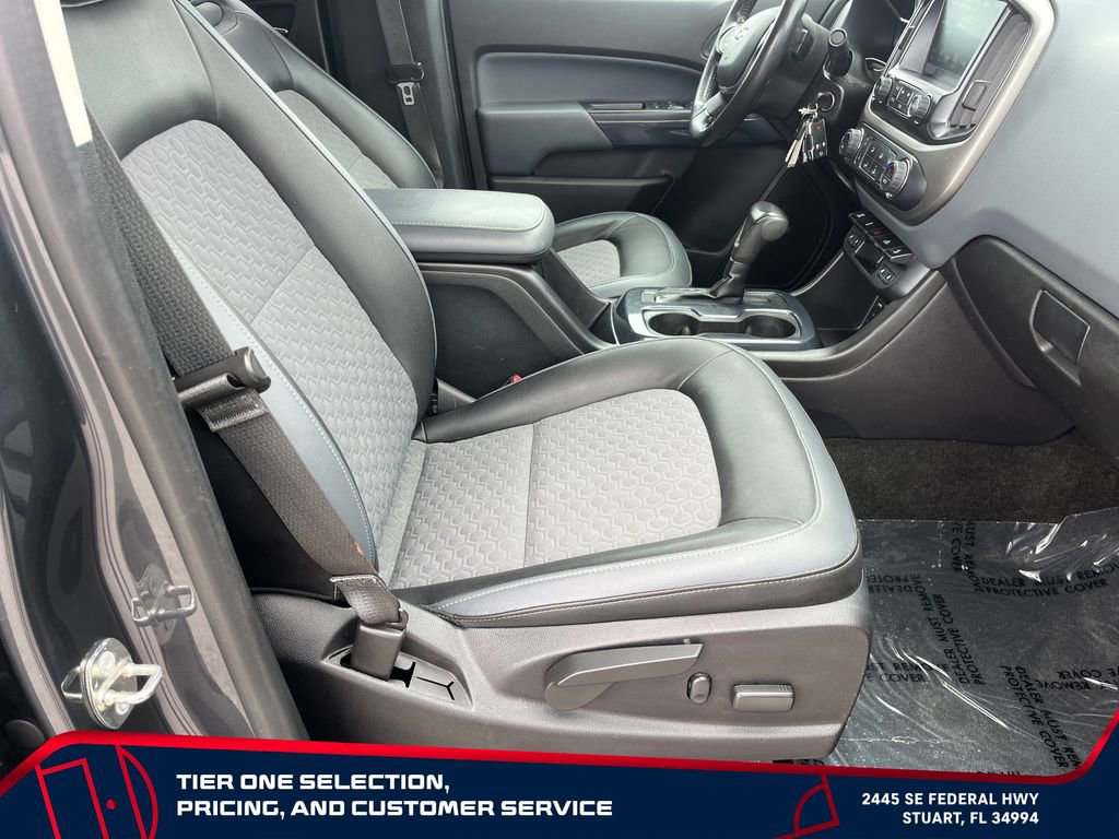 Used 2017 Chevrolet Colorado Z71 AWD/4WD image 18