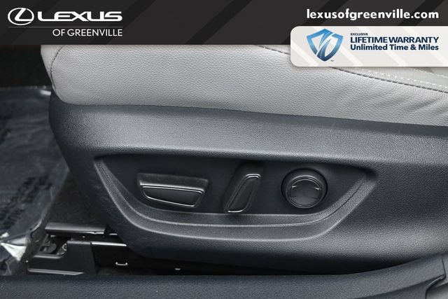 Used 2025 Toyota Camry SE w/ Multimedia Upgrade Package FWD image 23