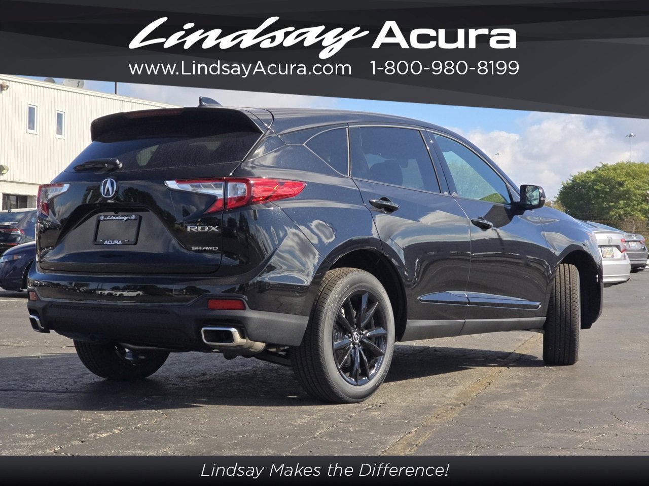 New 2025 Acura RDX SH-AWD image 4