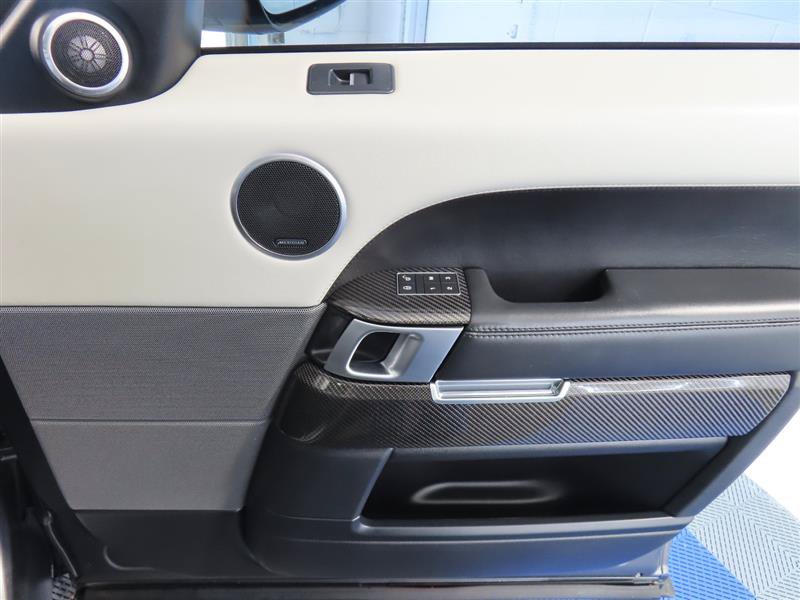 Used 2017 Land Rover Range Rover Sport SVR AWD/4WD image 39