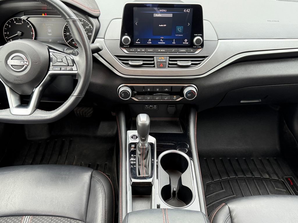 Used 2024 Nissan Altima 2.5 SR image 13