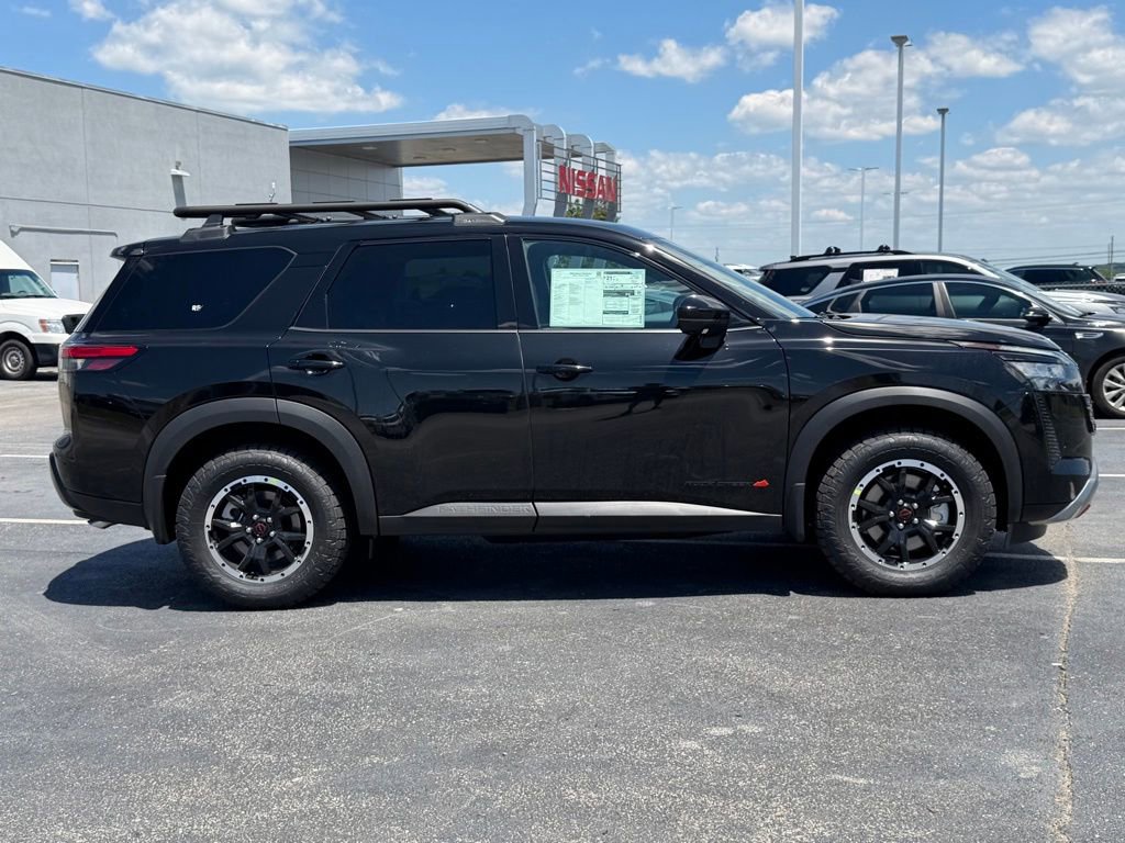 New 2026 Nissan Pathfinder Rock Creek AWD/4WD image 3