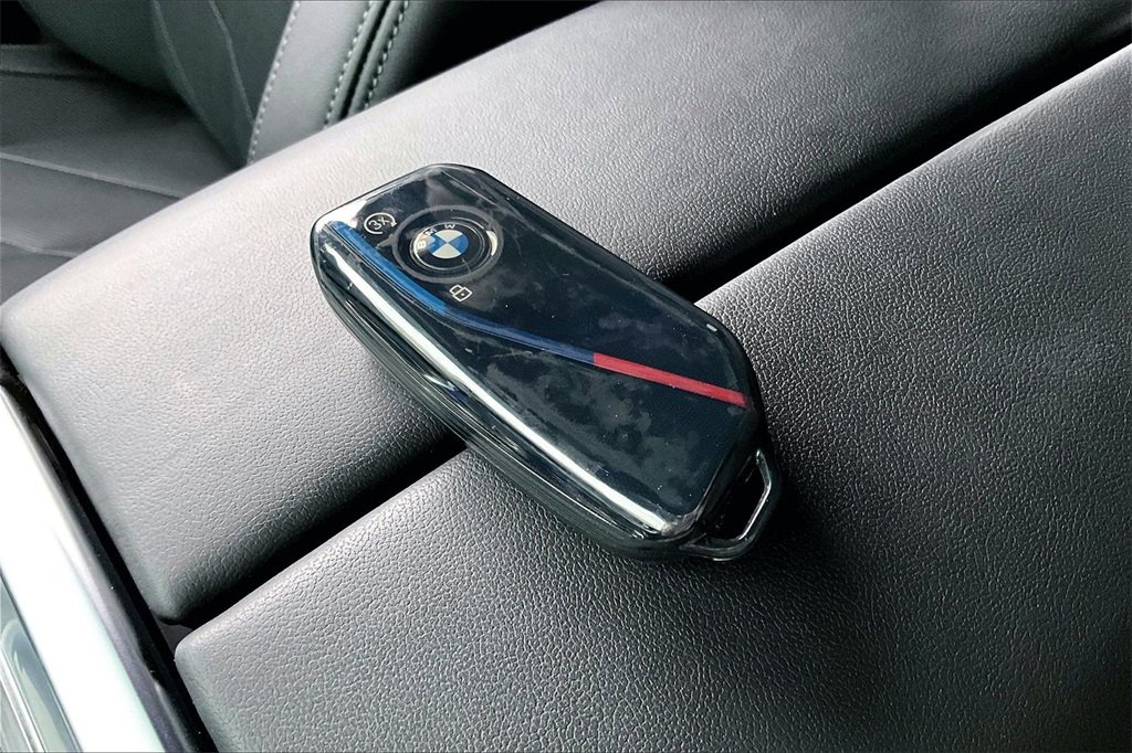 Used 2026 BMW XM Label Red image 10
